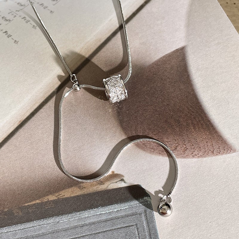 Pull-Out Ring Zircon Long Sweater Chain, Atmospheric And High-End Necklace, Women'S New Trendy Pendant, Clothing Pendant - Image 3